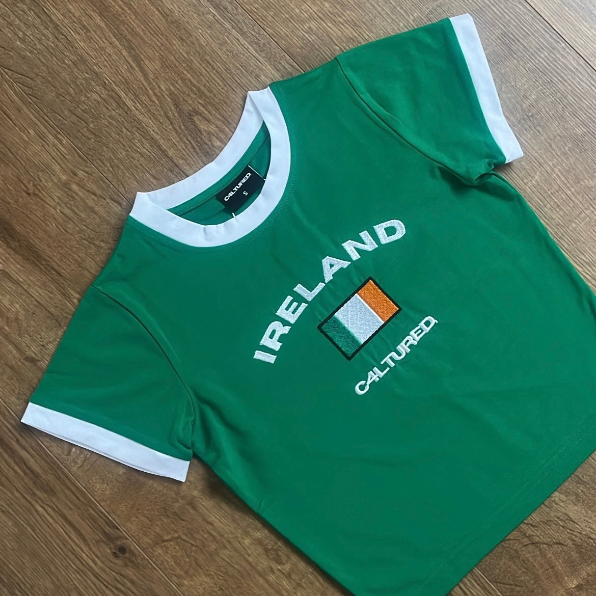 ‘IRELAND’ crop top